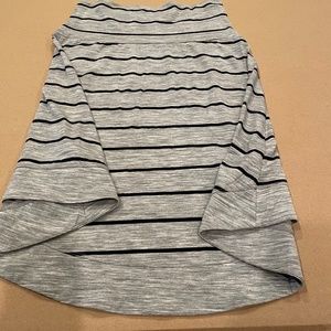 Icebreaker thin wool grey and black stripe skirt
